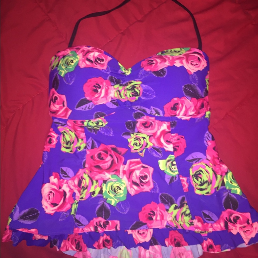 Betsey Johnson swimwear tankini top